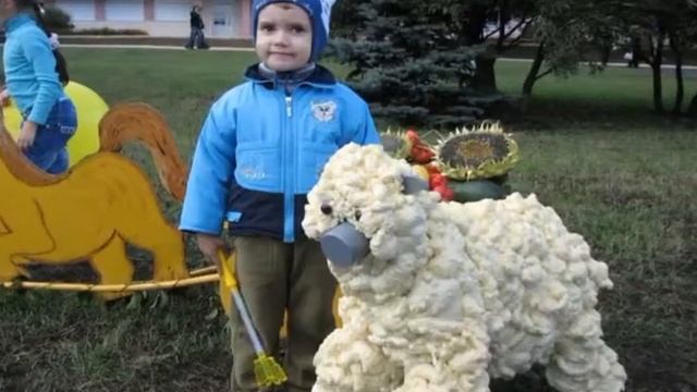 [ИФ] Синий для мальчиков, розовый - девочкам.
