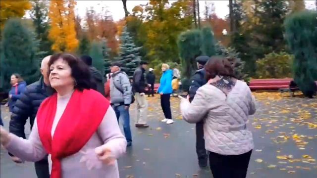 КЛЕН ЗЕЛЕНИЙ! 21 ОКТЯБРЯ 2023 ХАРЬКОВ ТАНЦІ В ПАРКЕ УКРАИНА