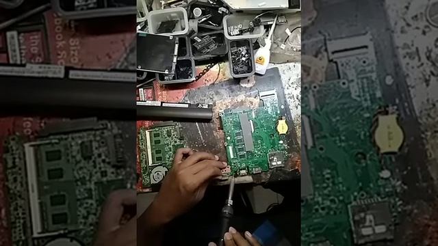 Cara memperbaiki Netbook Asus eepc mati / how to service laptop asus dead