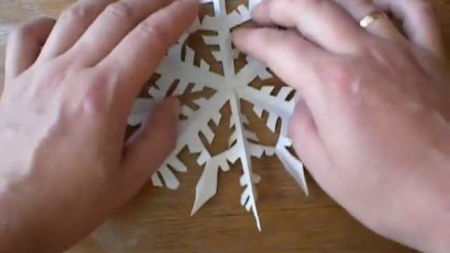 origami a snowflake from paper оригами снежинка из бумаги 5