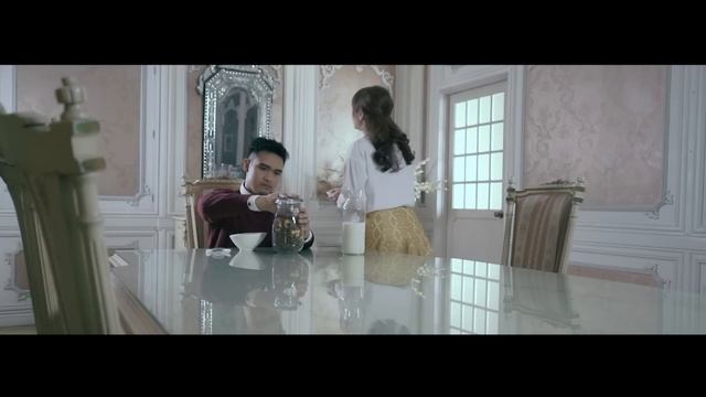 Ayda Jebat  Adi Priyo - Pinjamkan Hatiku OST Filem Pinjamkan Hatiku