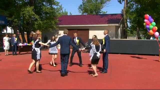Последний звонок 11 класс Дедуровка 2015 г.