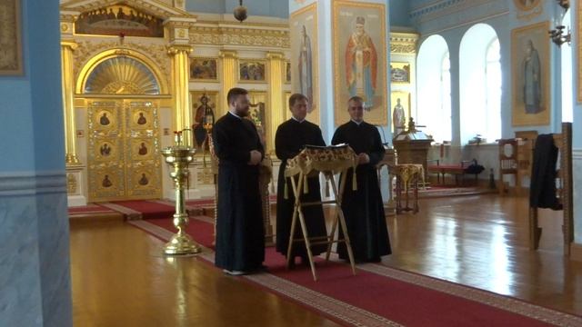 Поет хор Коневского Рождество-Богородицкого мужского монастыря. 11 июля 2022 года