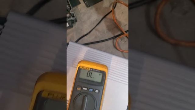 ac voltage floating on your inverter? let's see