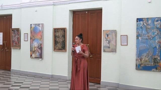 Открытие персональной выставки Олега Кузина  Меж асфальтом и небом