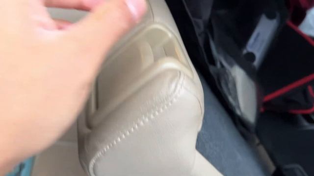 Toyota 4Runner - How to Lay Rear Seats Flat
