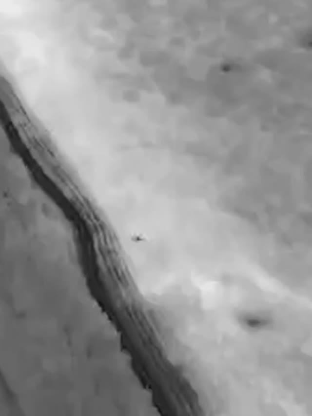 🛫💥⚡Редкие кадры охоты российских операторов БПЛА за вражеским тяжелым ударным дроном «Баба Яга»