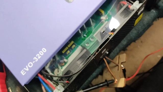 інвертор Anern evo-3200 ОГЛЯД  працю від одної панельки