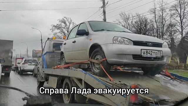 Москвич 3 сам едет. Находка на дороге. Я хороший критик. I'm a good critic.