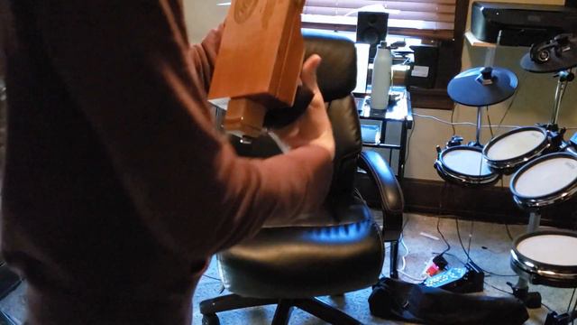 Don't Fret! Guitars - Violin Demo!