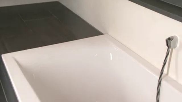 Пароочиститель Karcher SC 3000 чистка ванной