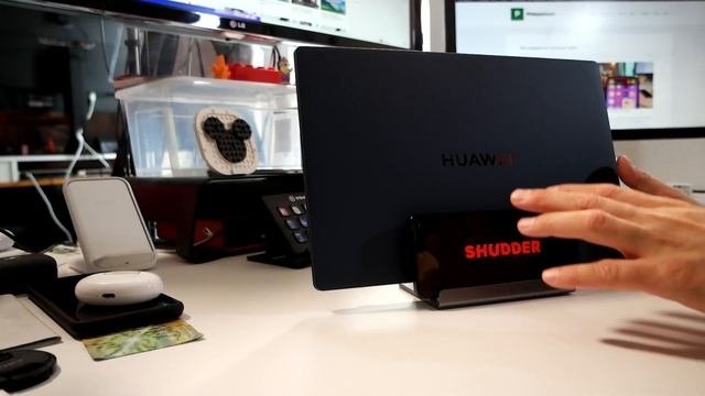 Satechi Dual Vertical Laptop Stand