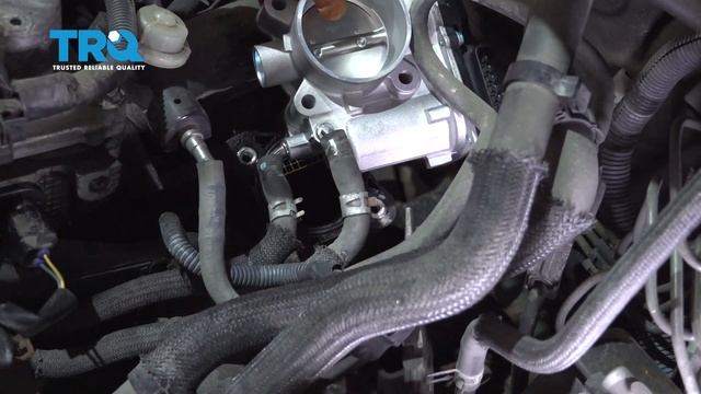 How To Replace Throttle Body 2006-2012 Toyota RAV4