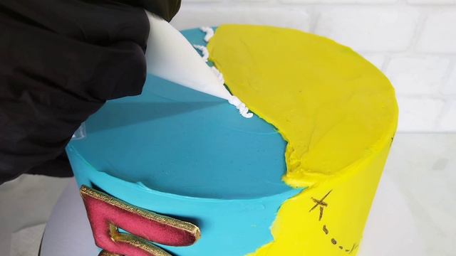 Украшаю детский торт_в пиратской стиле+любимый герой