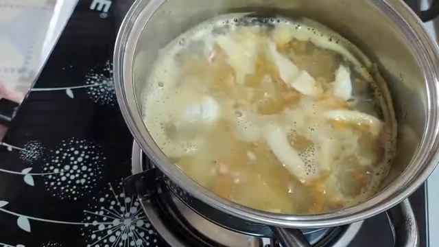 Nấu Súp Cua Cho Bé Kết Hợp Với Nấm Bào Ngư | HẰNG VLOG