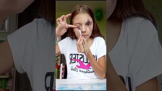 я клоун😔
Нет!! 
я Каралева😘