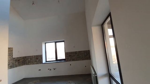 Большой дом над озером. Винница, Вишенка.