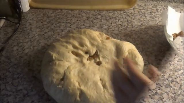 Паска очень воздушная.
