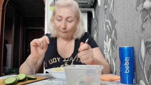мукбанг ?