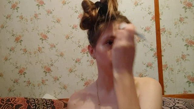мой 5-и минутный макияж в гостях😊❤