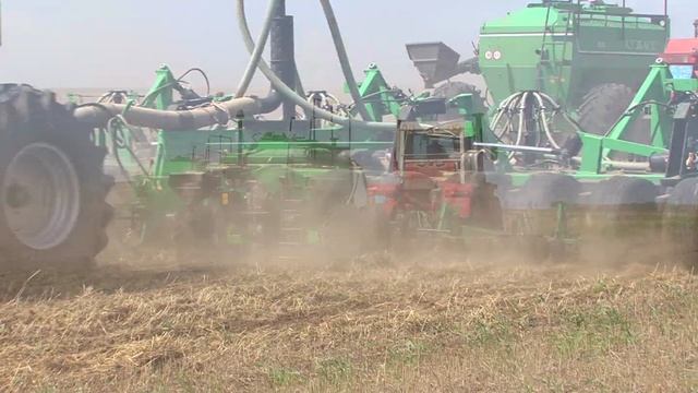 Посевной комплекс Кузбасс в Казахстане. Посев