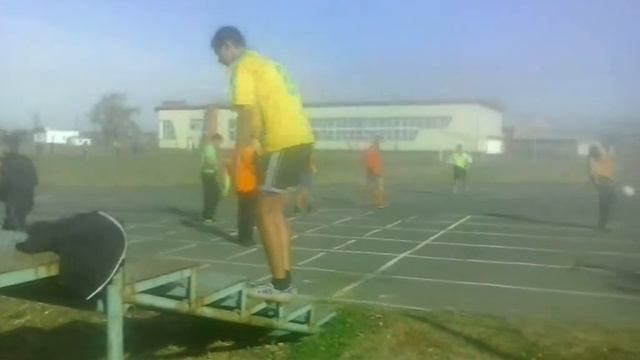 Пацан Попробовал Сделать Сальто | Заднее Сальто Видео