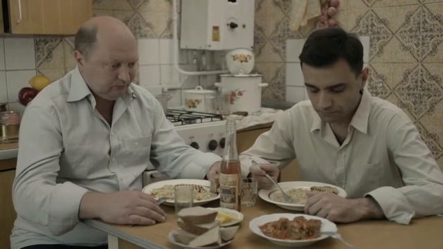 Умышленное отравление во время обеда (актер Александр Жеребко)