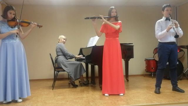 Моцарт. Ансамбль,, Созвучие " ДШИ 8 РАДУГА г. Самара
