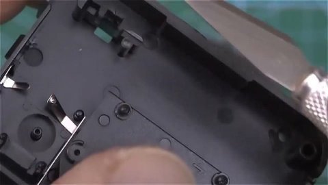 ТЕПЕРЬ ЧАСЫ ИДУТ НАЗАД Разверни одну деталь!