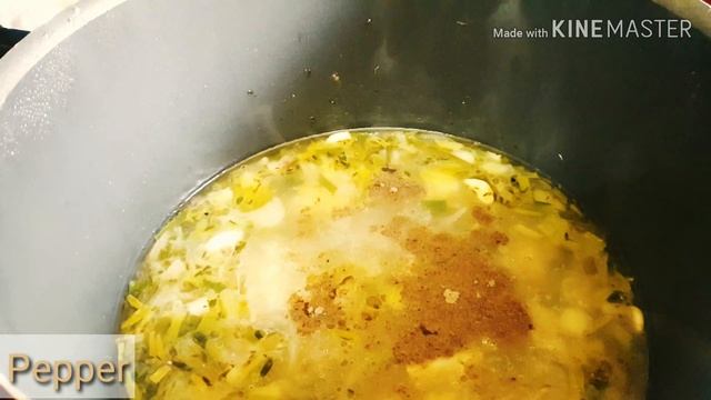 Italian Garlic Soup with Croutons