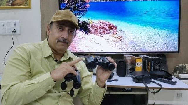 Budget 8x32 Waterproof Roof Bak-4 Binocular Vs 8x30 Baigish Russian Design Binocular Review-in Hind
