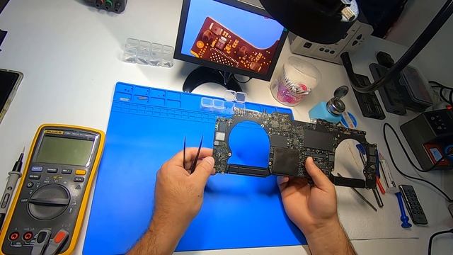 מקבוק לא נדלק - MacBook Pro 16 A2141
