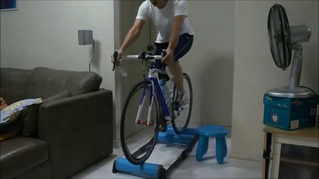 Велотренажер Tacx Antares Roller