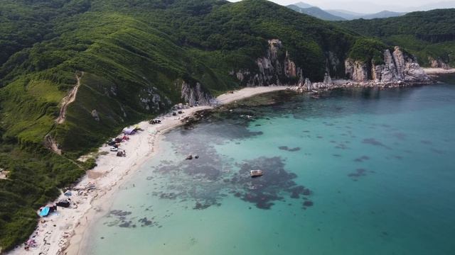 Бухта Большая Ежовая. Приморский край.