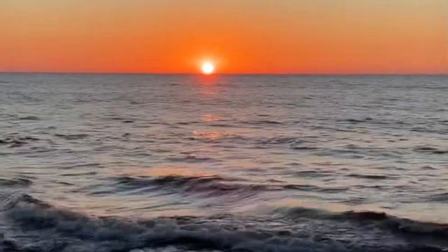 Шум моря. Спокійний сон. Звуки хвиль для сну та релаксу. Relaxing sounds of Waves