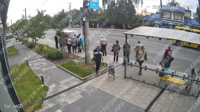 ‼️🇺🇦 Во Львове на остановке общественного транспорта провели силовую мобилизацию