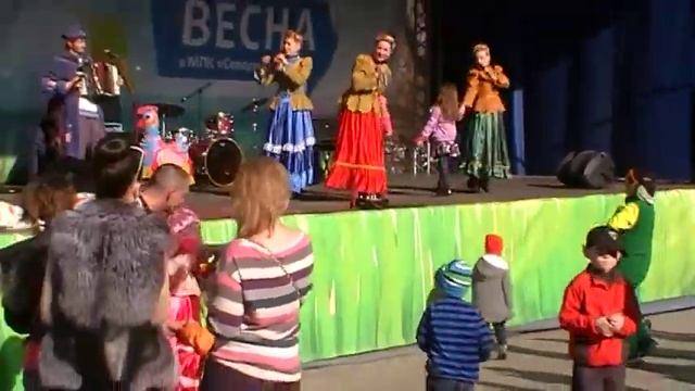 Парк "Северное Тушино", 12.04.15. Группа "Талица".