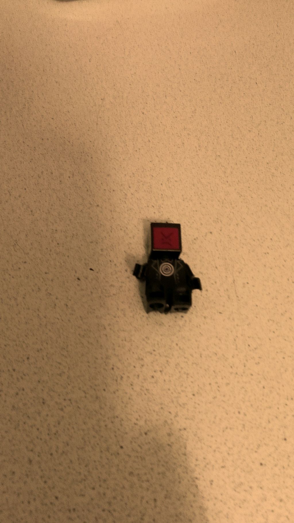 н