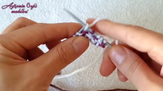 Batik iple düz örgüden oluşan muhteşem örgü modeli