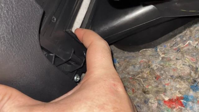 2015 - 2018 Nissan Maxima Cabin Air Filter - How To Change Remove Replace Replacement Location