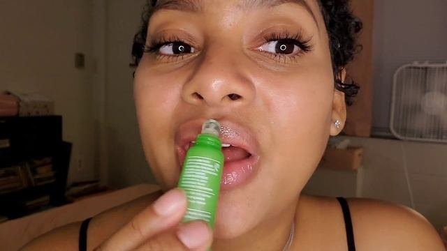 Laneige Lip Glowy Balm Review  Try-On!2020