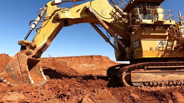 Мощь. CAT 6040.