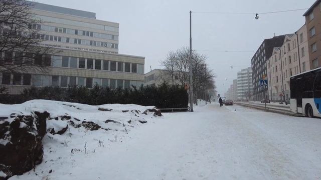 Winter Snowfall Walk from Helsinki City Center to Kallio  29 December 2021 