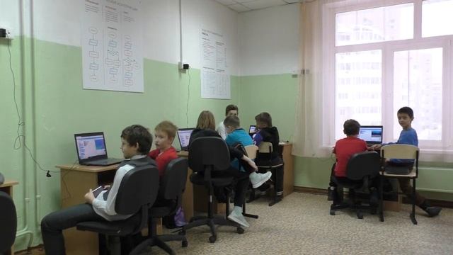 Школа лидера шахматы программирование и другие мастер классы в Лицее 122 г. Барнаул