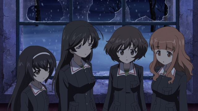 Girls und panzer ("Девушки и танки"). Школа «Оарай» исполняет танец удильщика в битве с «Правдой»