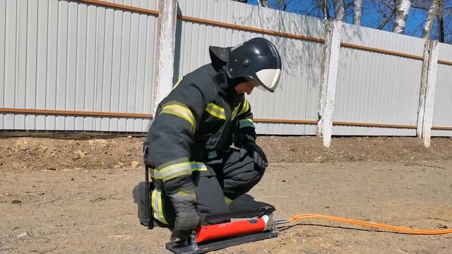 Упражнение с ГАСИ - Перекусывание стальной арматуры