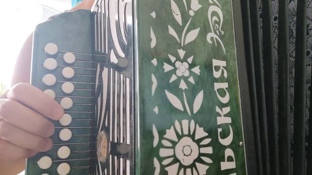 Под окном широким на гармони   ноты цифры 89277382068