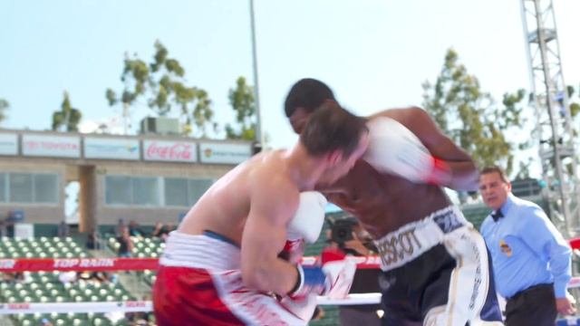 Alexander Besputin vs. Breidis Prescott  Highlights