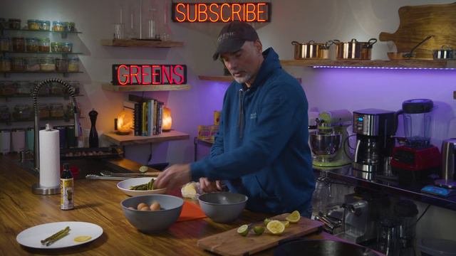 Is Asparagus Good For You? What's The Best Way To Cook It?