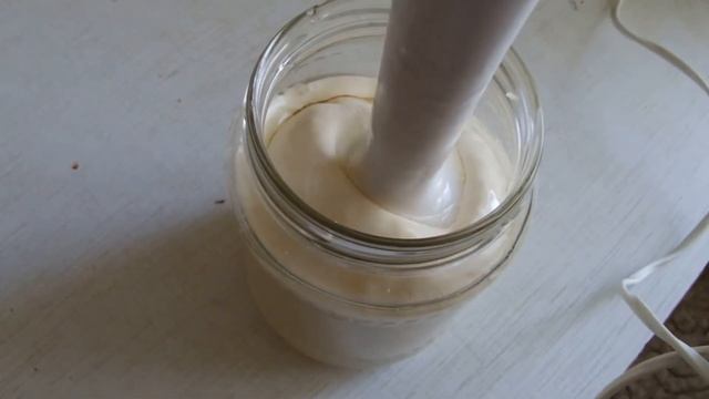 Майонез своими руками за 1 минуту. Чесночный соус